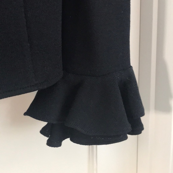 NWT St John Collection Santana knit ruffle jacket - Picture 5 of 8